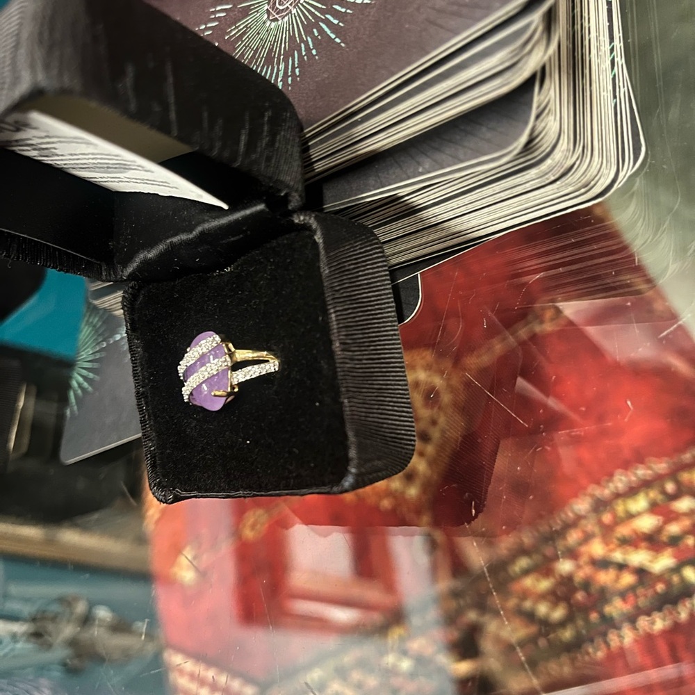 Rare Lavender Jade and Diamond 14kt ring. - Picture 5 of 8
